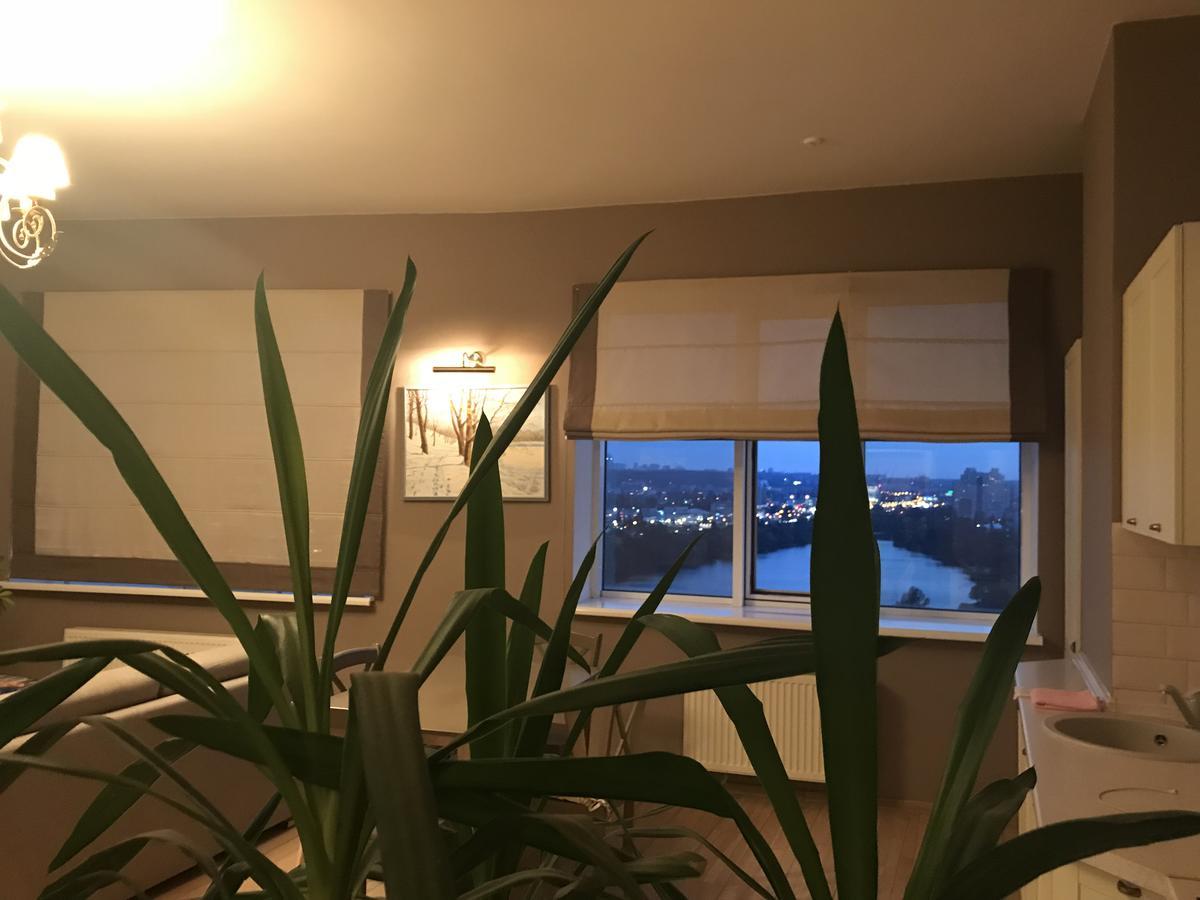 Stylish Views Apartments In The Parasol. Parus .Obolonskaya Embankment キエフ エクステリア 写真